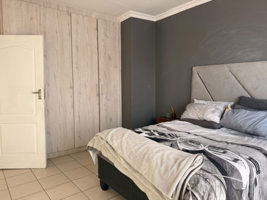 3 Bedroom Property for Sale in Waterval East North West